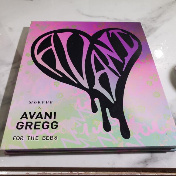 NEW Morphe "Avani Gregg for The Bebs" Eyeshadow Palette - Picture 3 of 3